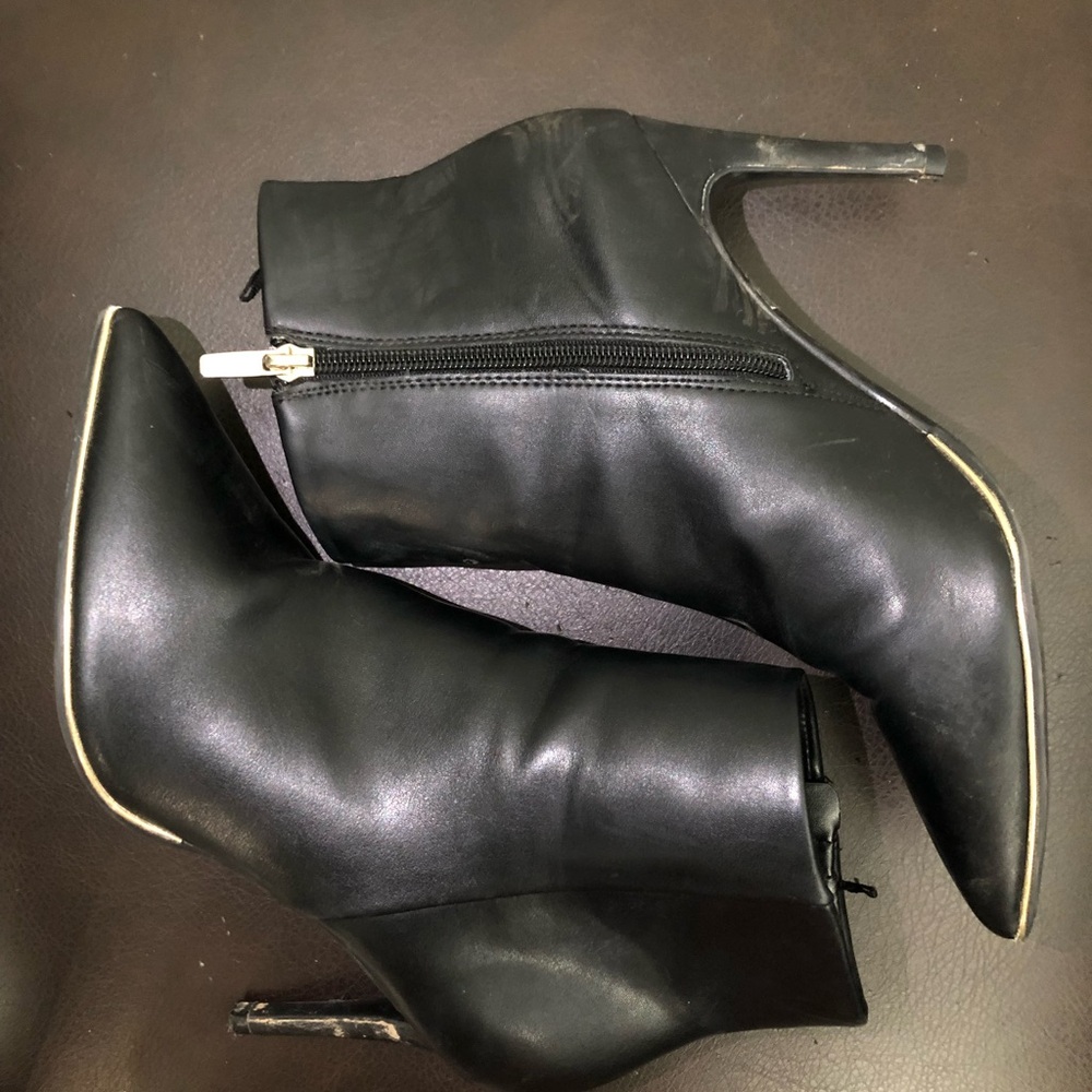 Marc Fisher Black Heeled Boots